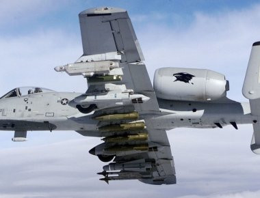 Ένα μοναδικό αφιέρωμα στα αεροσκάφη A-10 Warthog (βίντεο)